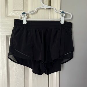Lululemon Black Women's Shorts Size 6